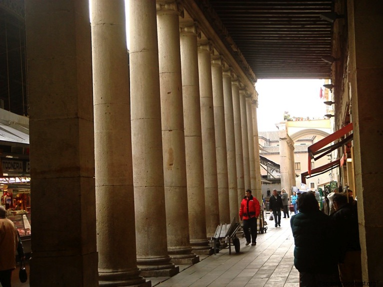 (*)columnata lateral boquería