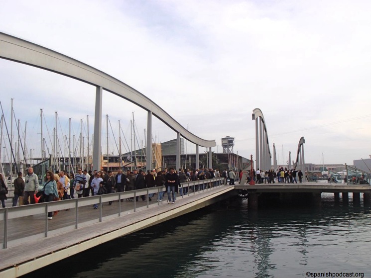 visitantes pasarela maremagnum
