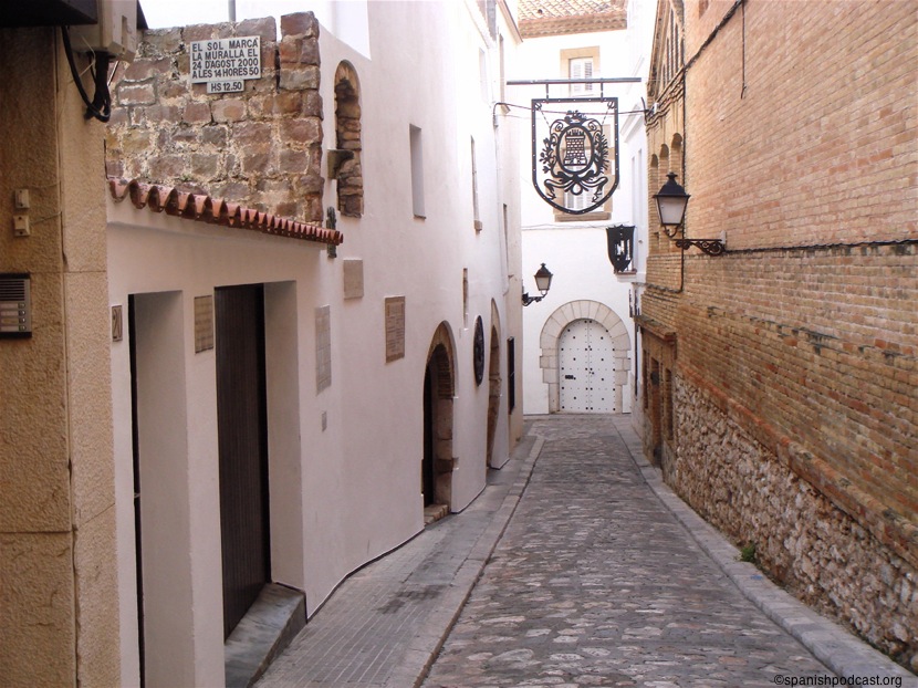 calleja estrecha del núcleo antiguo