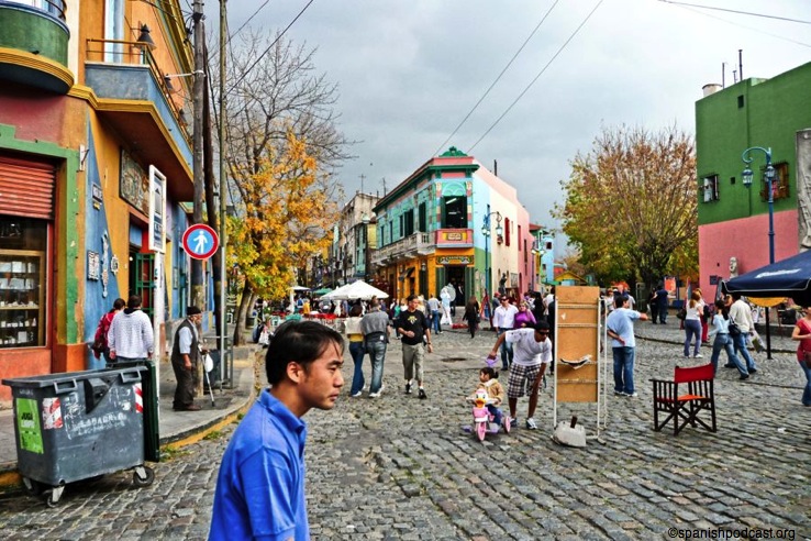 otra entrada barrio