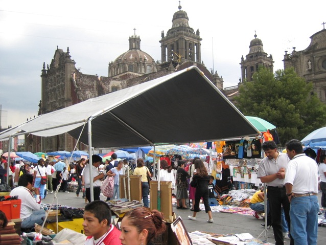 Tenderetes ante Catedral