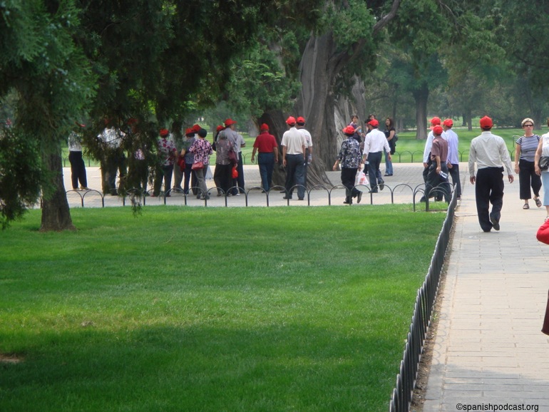 11.grupo de chinos de visita en el tc