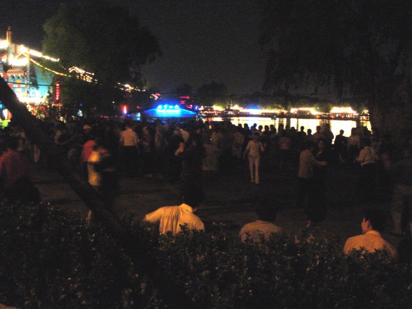 baile nocturno
